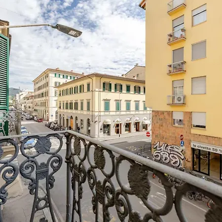 Apartament The Smart Choice *
