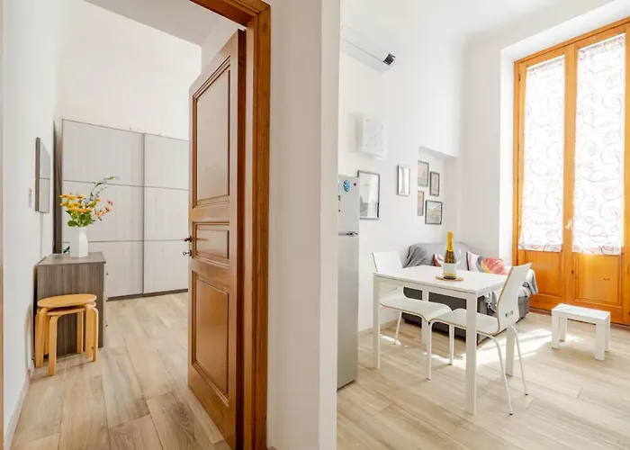 Apartament The Smart Choice *